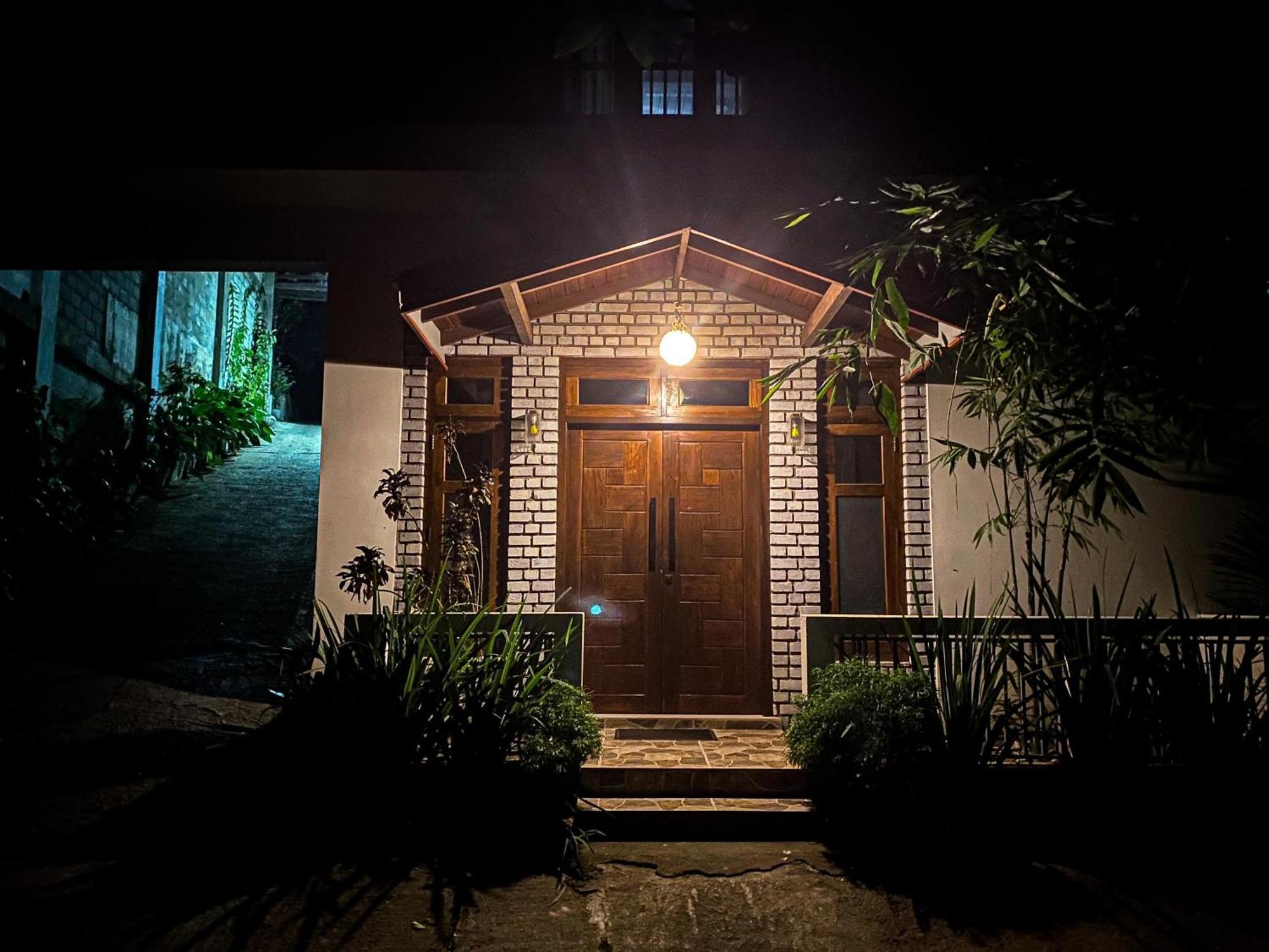 Enara Luxury Stay Katugastota Exterior photo