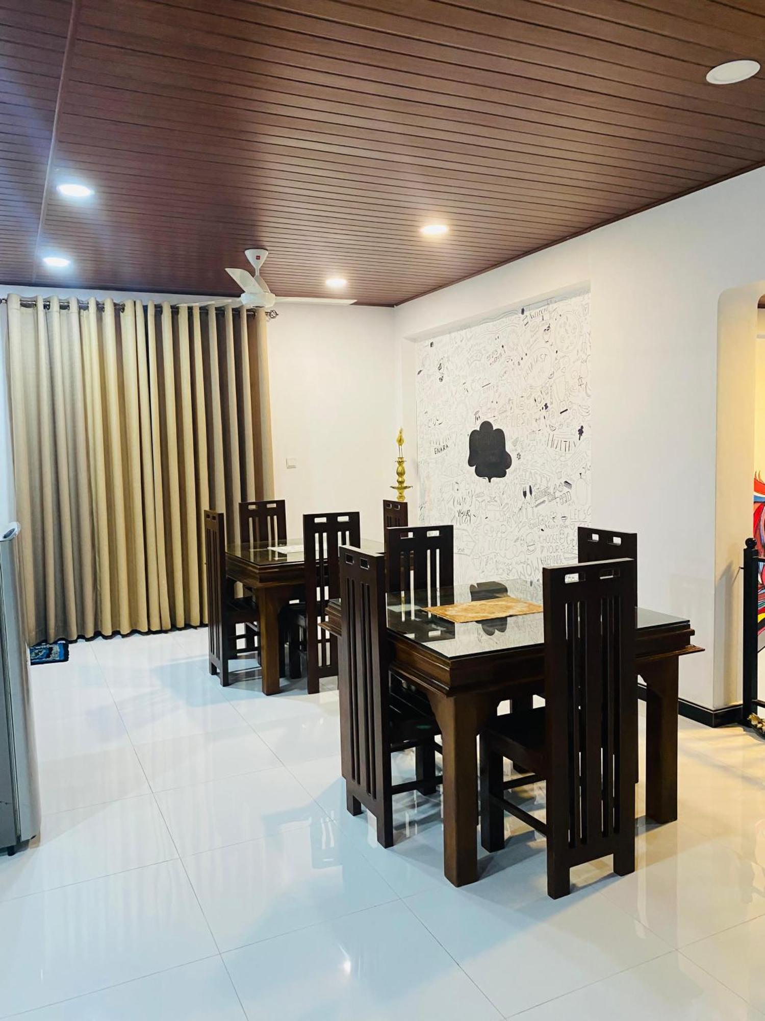 Enara Luxury Stay Katugastota Exterior photo